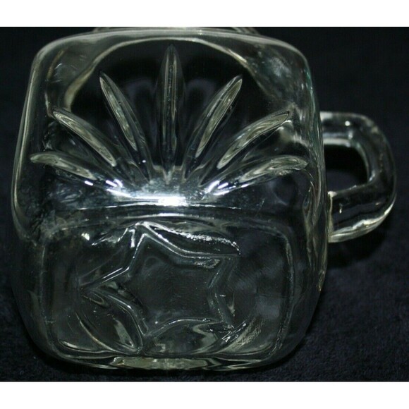 VINTAGE CLEAR CUT GLASS SQUARE TEA PITCHER - Picture 8 of 8